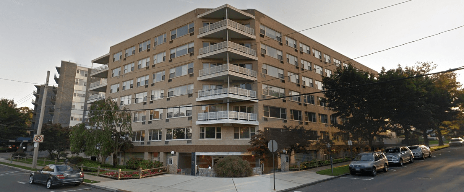 Crystal House Cooperative at 12 Old Mamaroneck Road